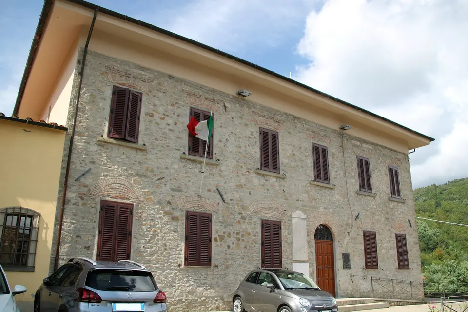 Marliana, l'invito del Comune: "Qui viaggia il rispetto, la comunità cresce insieme"