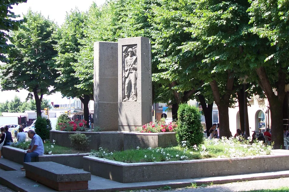 Veduta di Montale