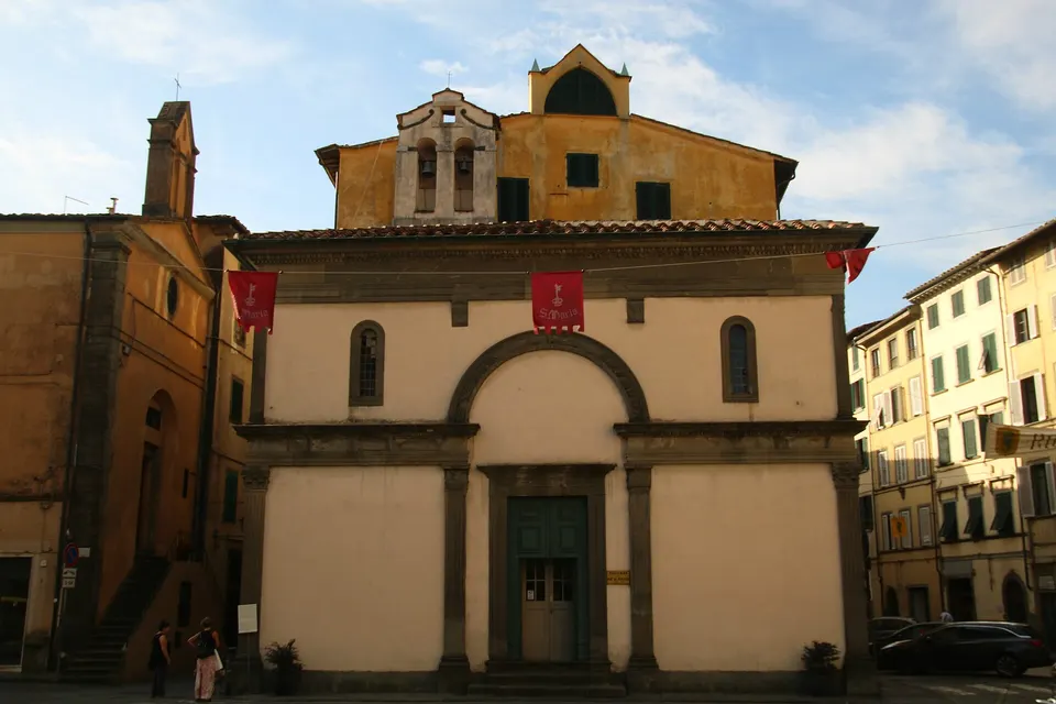 Pescia, al via le domande per i buoni scuola 2026: contributi fino a 500 euro